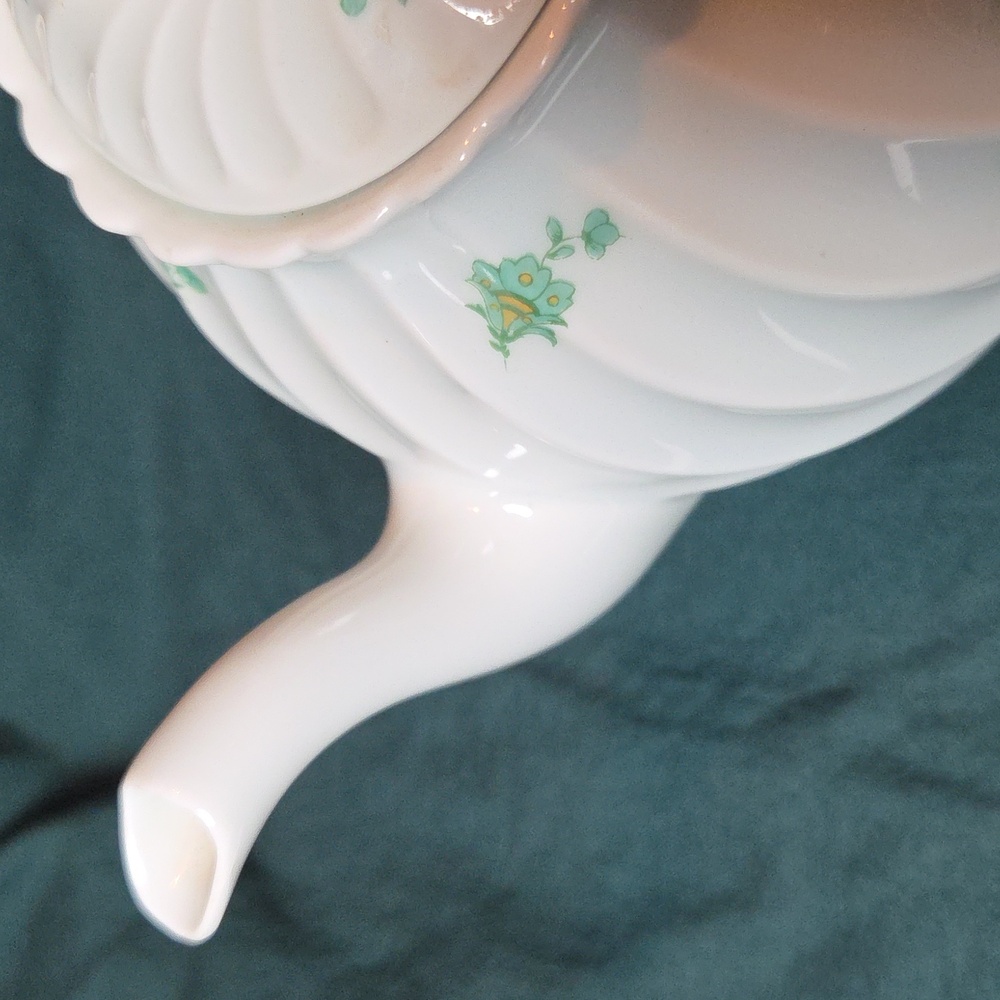 Haviland White Ceramic Teapot with Green Floral Motif - Picture 5 of 7
